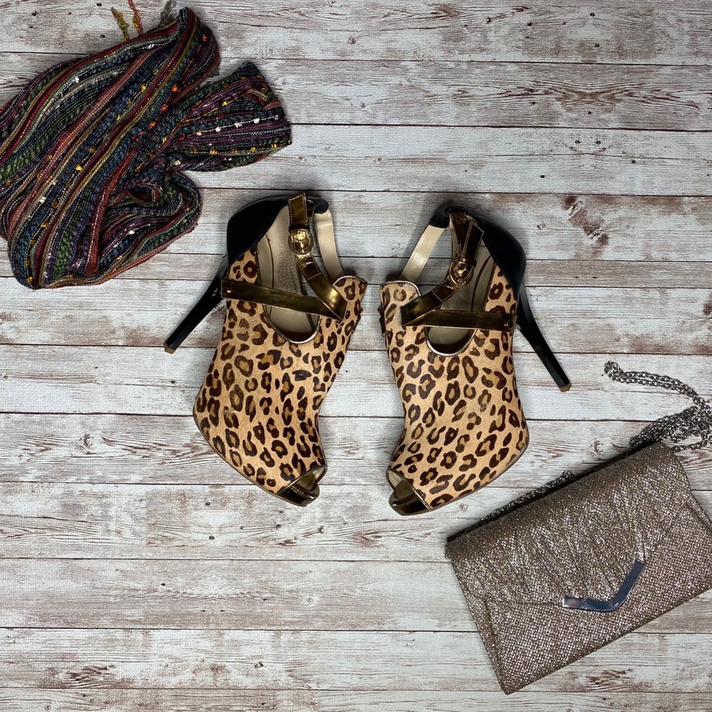 Guess Women’s Eilenay Leopard Print Ankle Boot